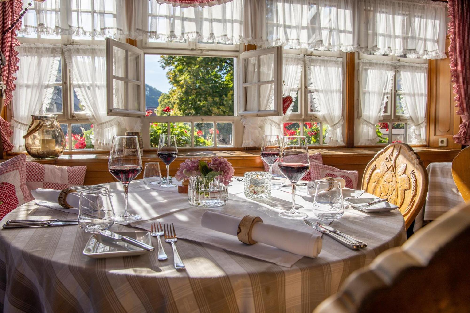 Hotel-Gasthaus Goldener Engel Glottertal Kültér fotó