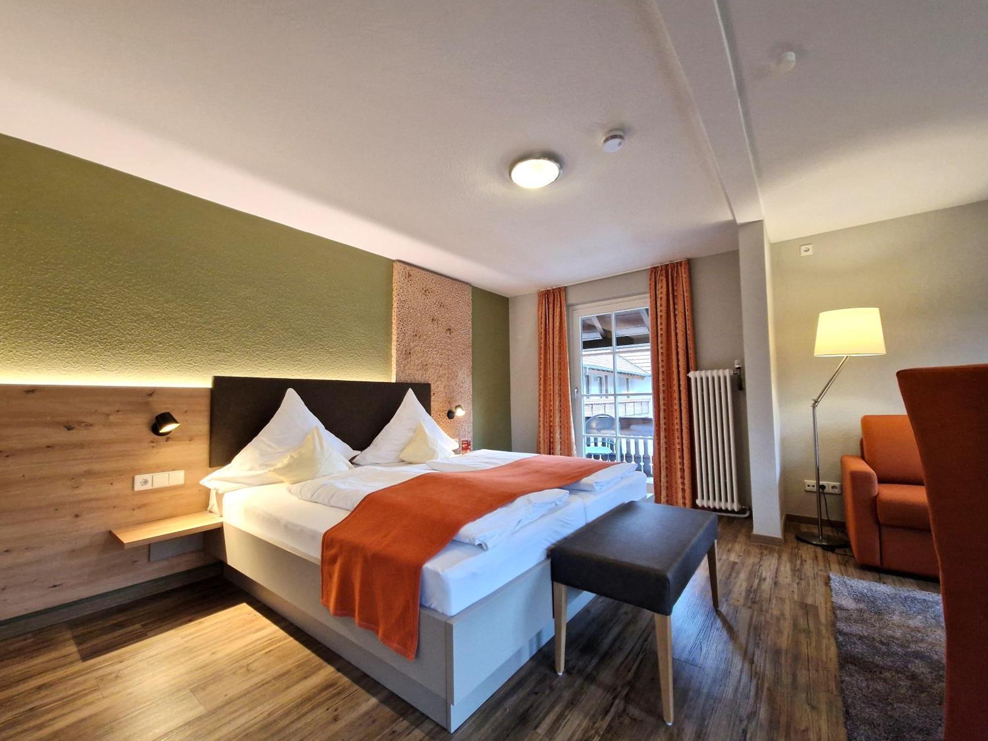 Hotel-Gasthaus Goldener Engel Glottertal Kültér fotó