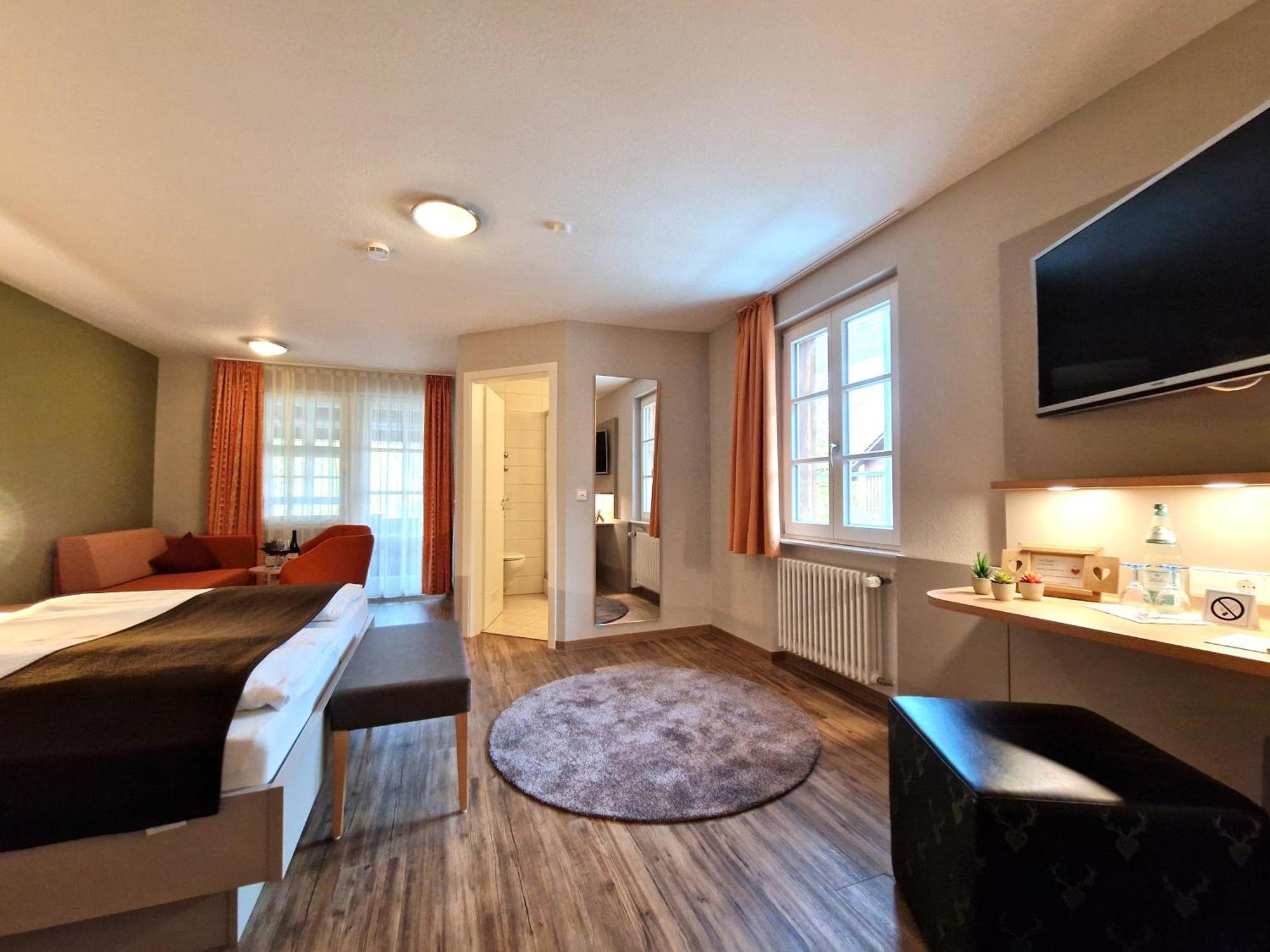 Hotel-Gasthaus Goldener Engel Glottertal Kültér fotó