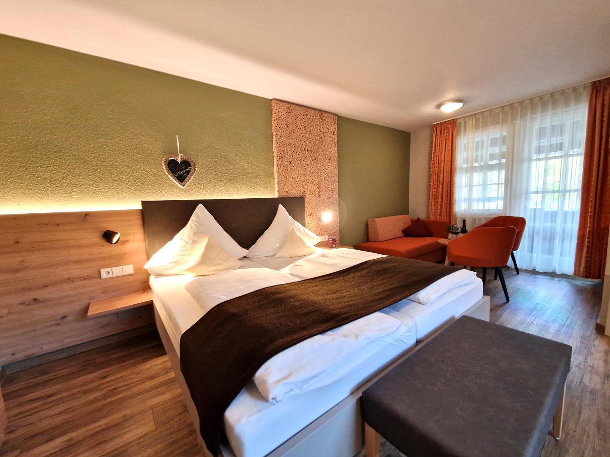 Hotel-Gasthaus Goldener Engel Glottertal Kültér fotó