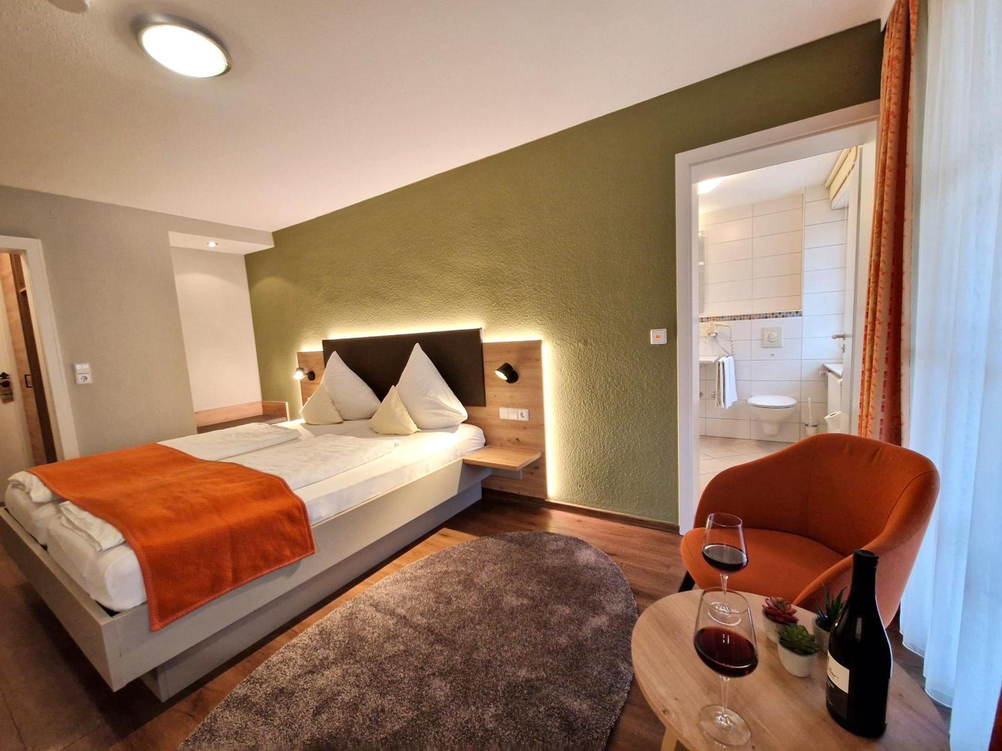 Hotel-Gasthaus Goldener Engel Glottertal Kültér fotó